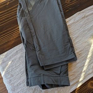 Gap Fit Tech Pants size 33x32